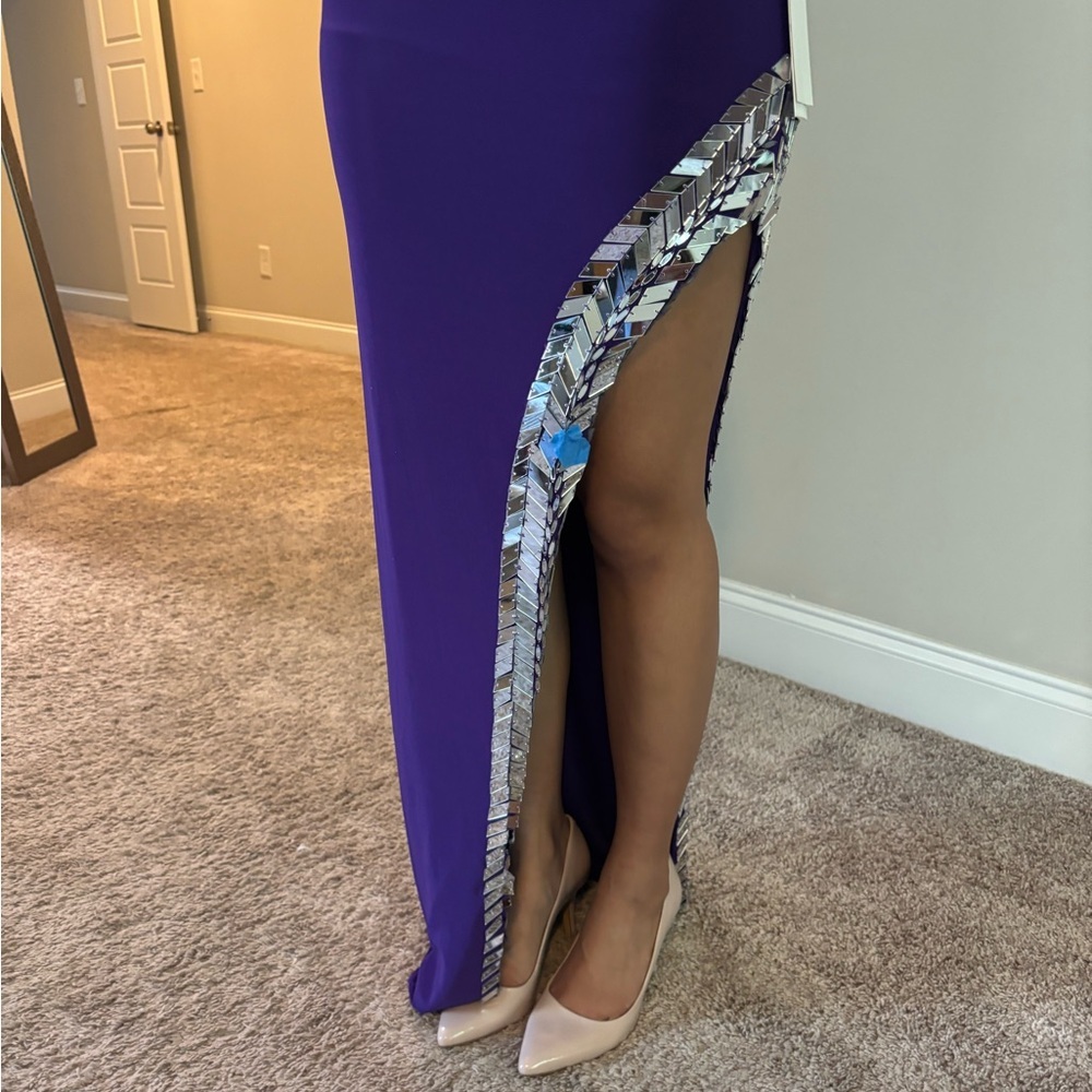 Mac Duggal Purple Asymmetrical One-Shoulder Gown - Picture 11 of 13
